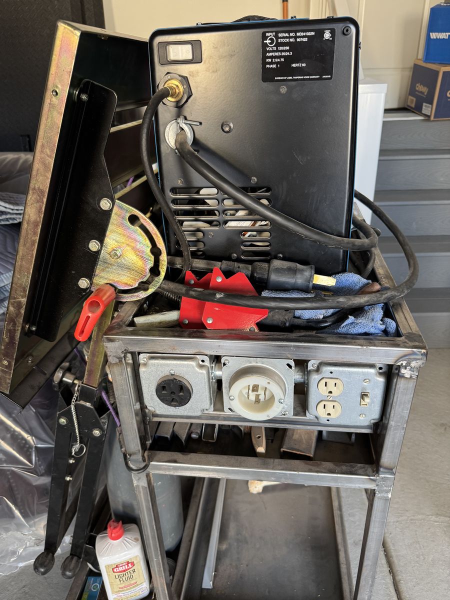 Main image 5