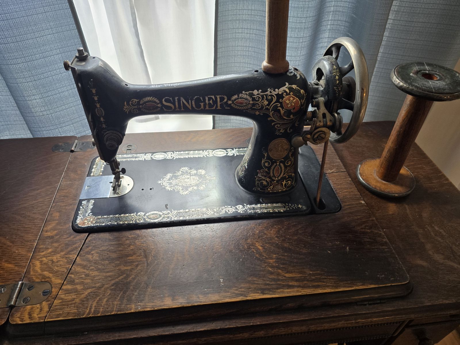 Main image 3
