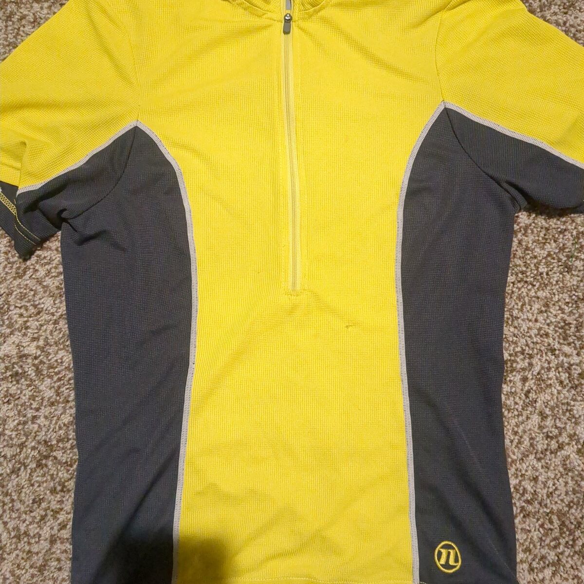 Novara men's small cycling jersey