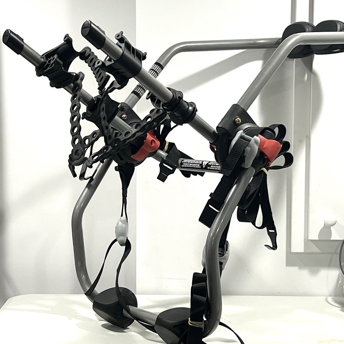 New Yakima King Joe 2 Bike Rack $85