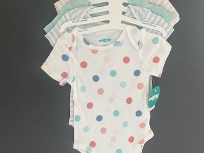 Mighty Baby Girl's 4- Pack Short Sleeve Bodysuits, Assorted Prints, 6 Mo