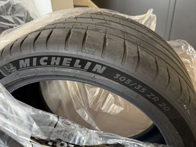 2 Michelin Pilot Sport 4s PS4s 305/35r20 Tires