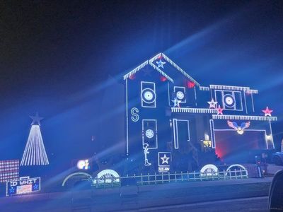 PATRIOTIC LIGHT SHOW