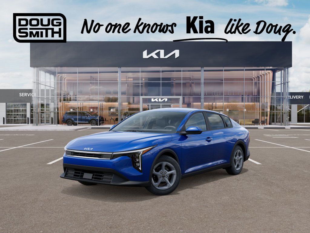 2025 Kia K4 LXS