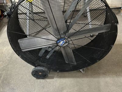 Large 42 Shop Fan