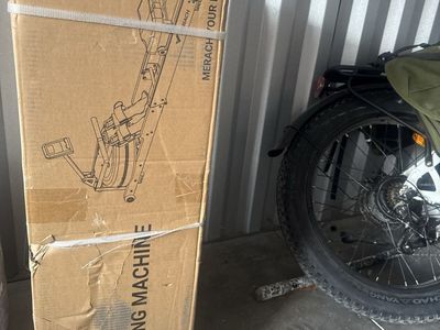 Merach MR-R28 Water Rowing Machine - Brand New in Box Home Gym Equipment
