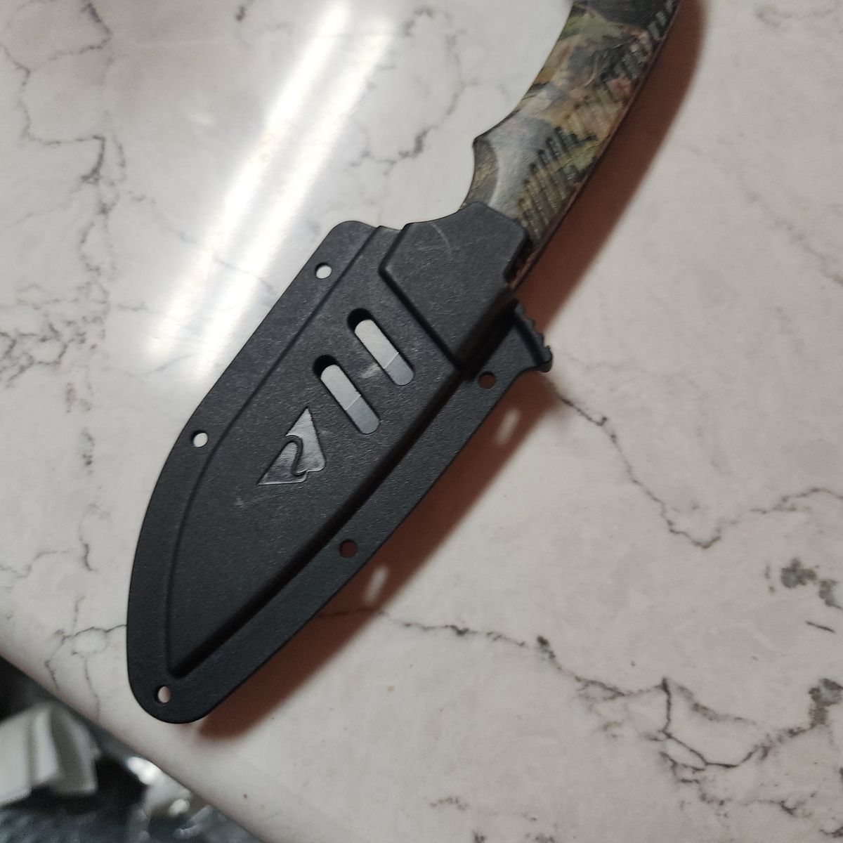 camouflage knife