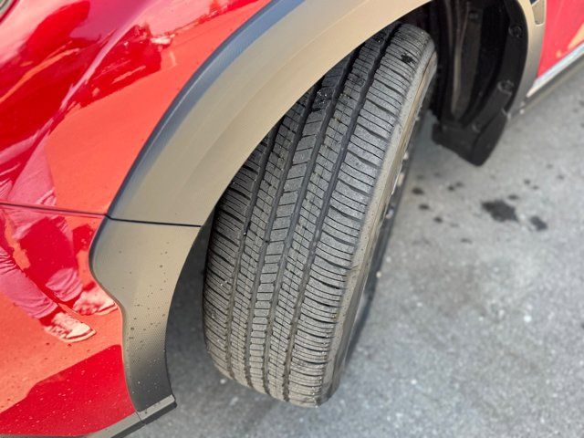 Main image 52