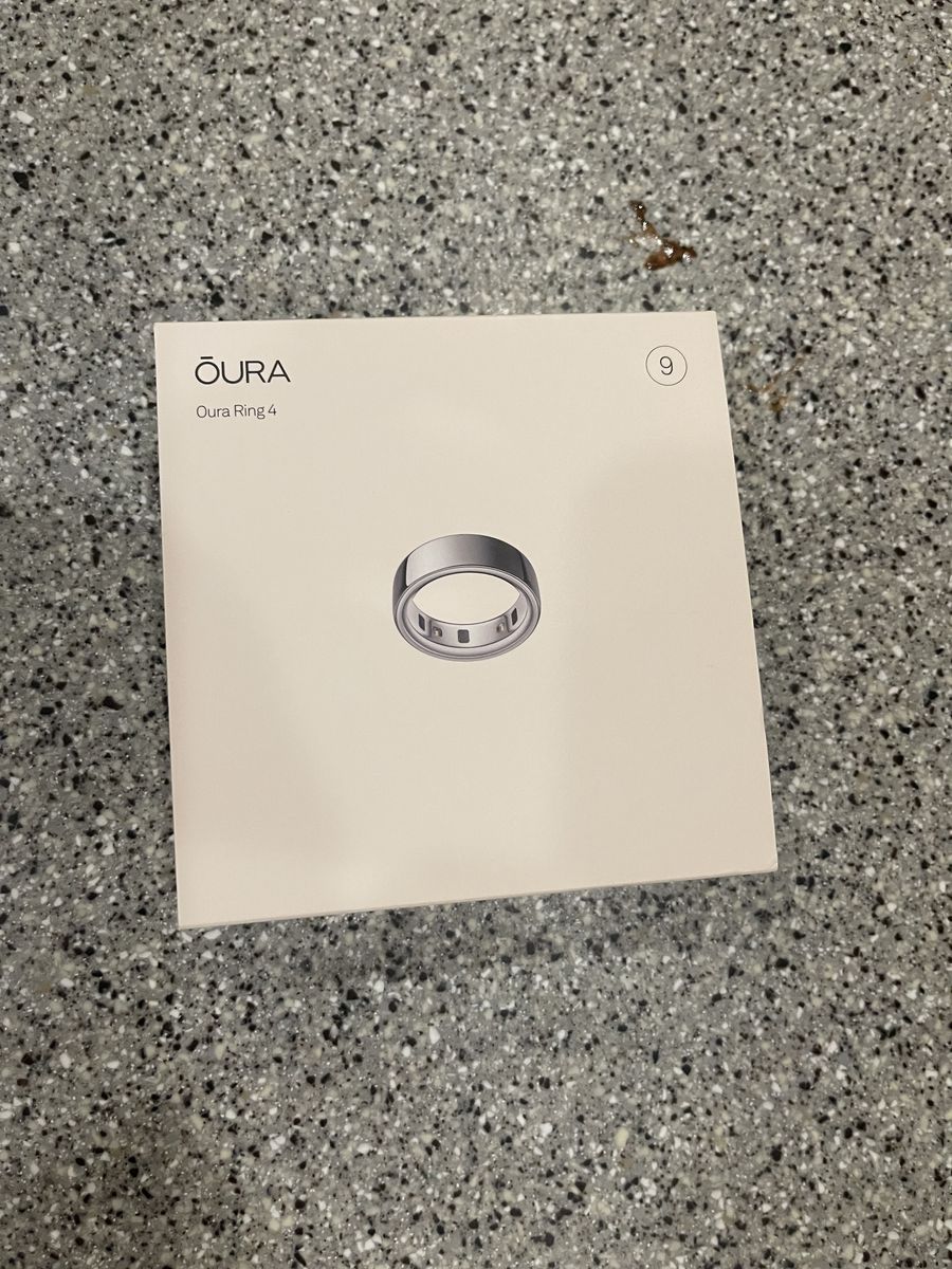 OURA ring generation 4 new in box silver size 9