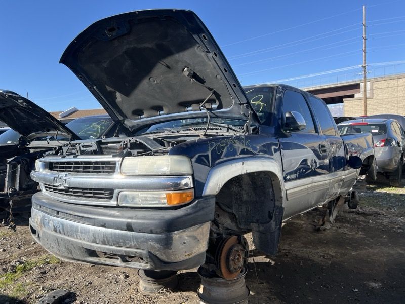 2000 Chevrolet Silverado Parts