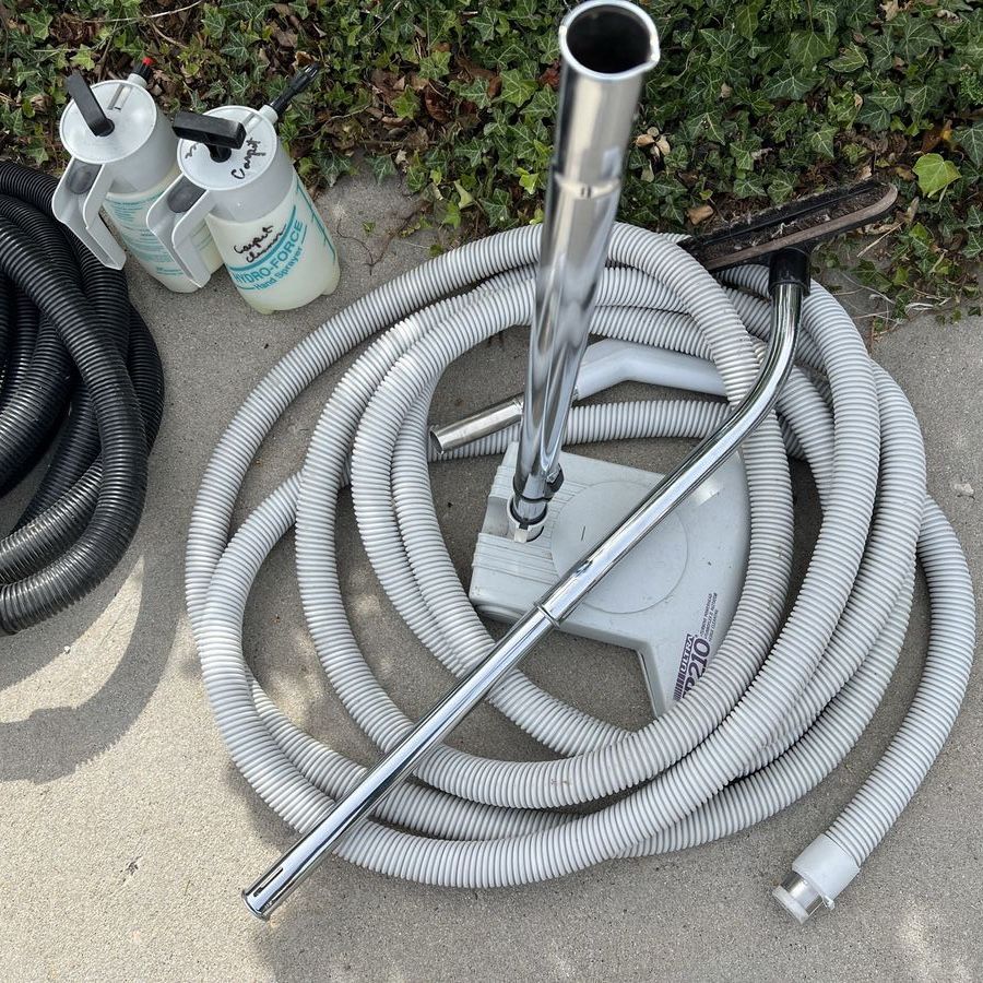 Central Vacuum Hoses and Accessories