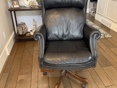 Leather Office Desk Chair