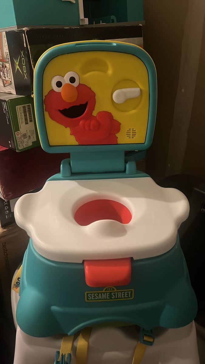 Sesame Street Elmo Potty Training Chair