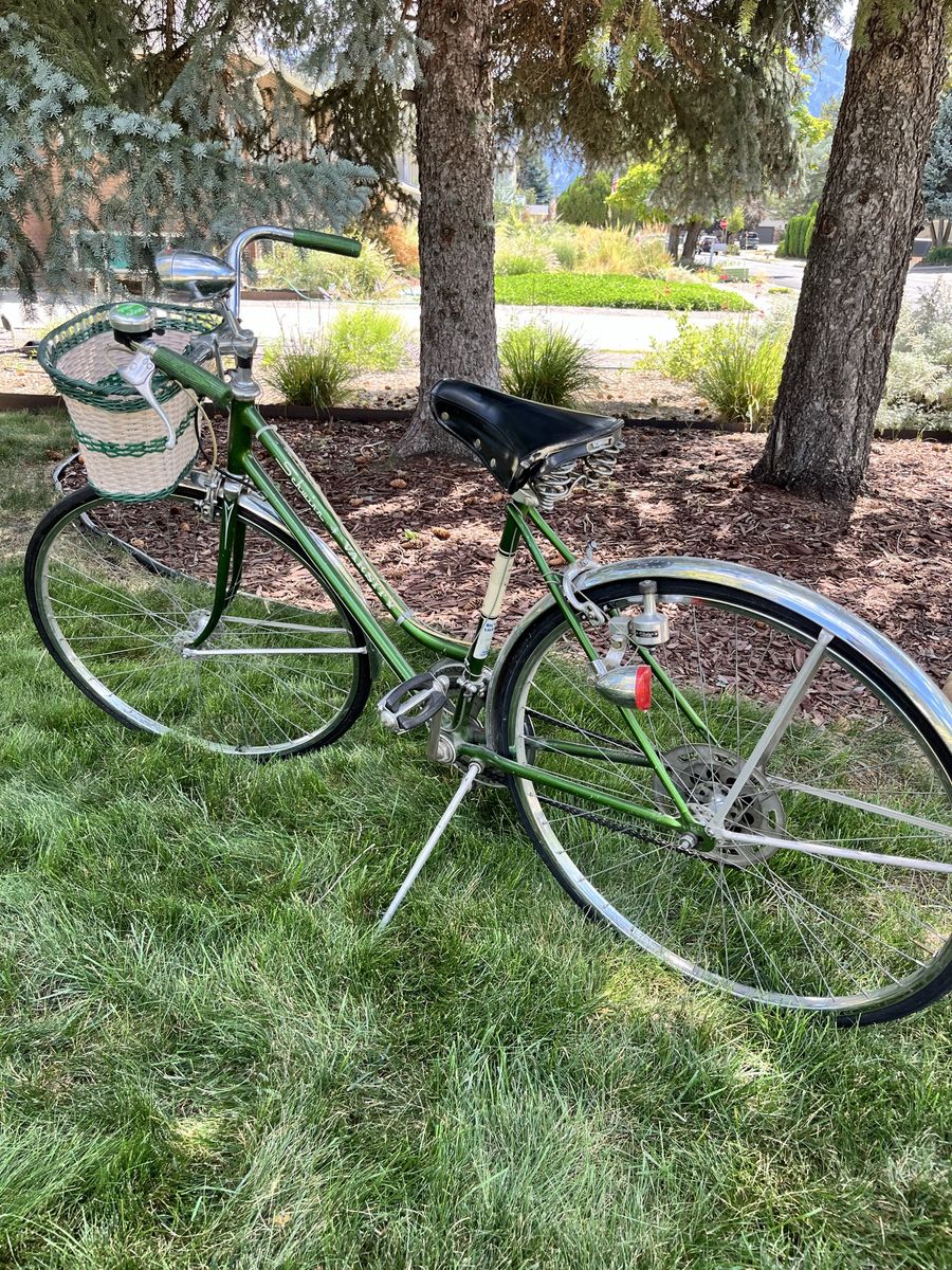 1970’s Schwinn Varsity bike