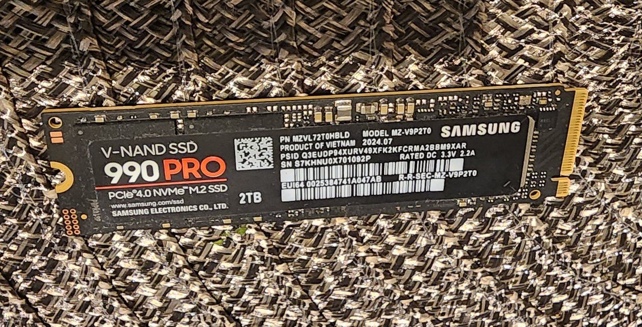 2 TB Samsung 990 pro ssd       265 OBO