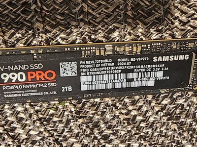 2 TB Samsung 990 pro ssd 265 OBO