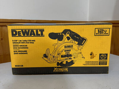 DeWalt 5-3/8 Circular Saw 12v