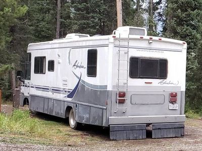 1997 Winnebago Adventurer