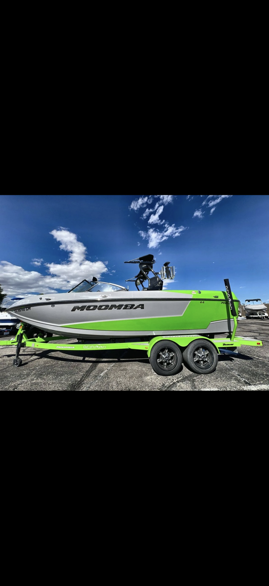 2022 Moomba Mojo