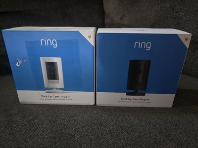 Ring Stick Up Cam Plug-In Indoor/Outdoor