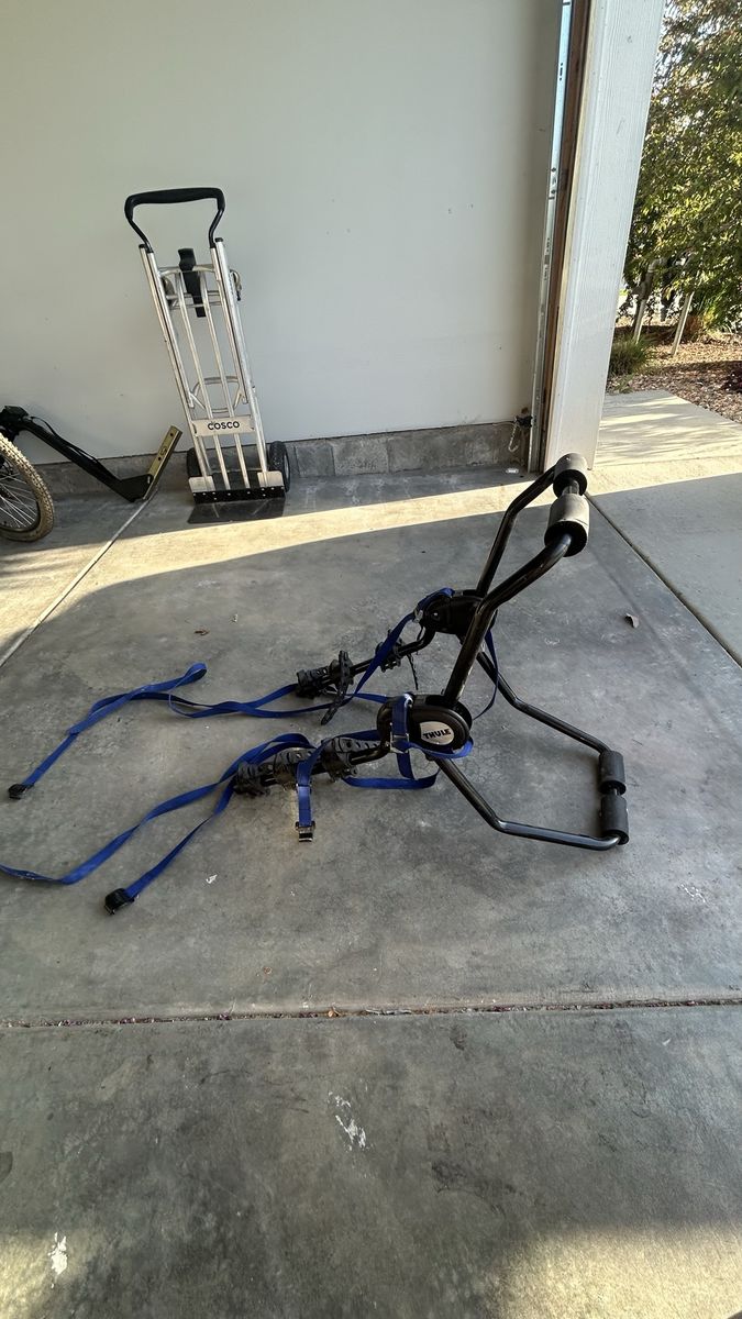 Thule Bike Rack – Great Condition