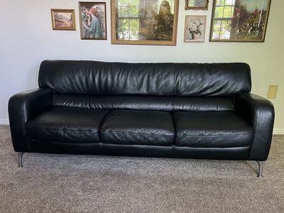 Authentic Vintage Natuzzi sofa made in Italy - Top grain leather