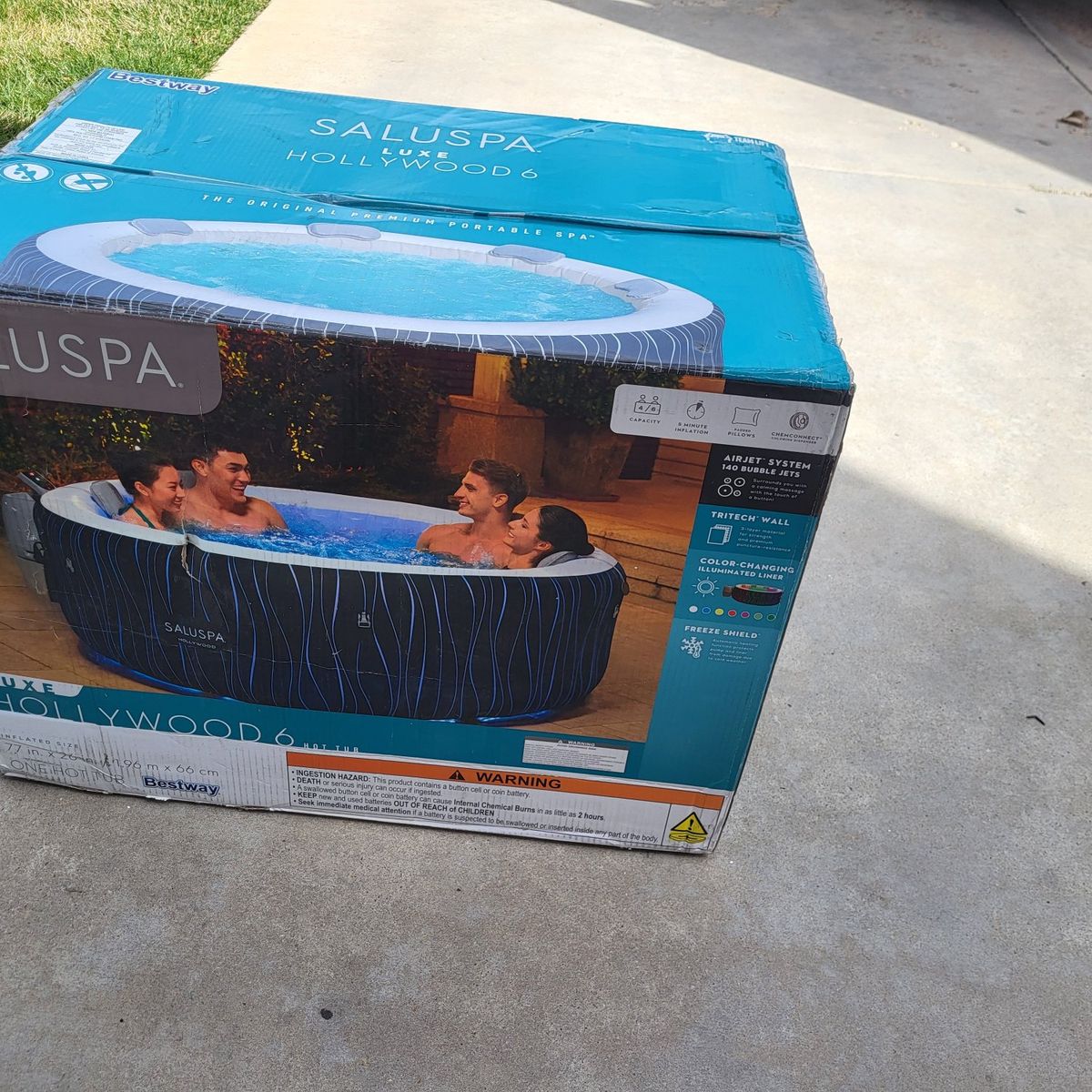 Saluspa Luxe Hollywood 6 Portable Spa