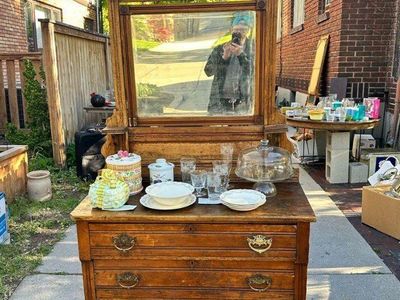 MID SUMMER'S DAY YARD SALE