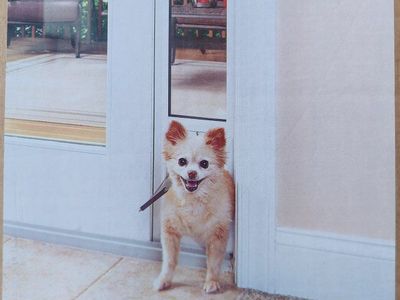 NEW PetSafe Sliding Glass Pet Door Panel SMALL.