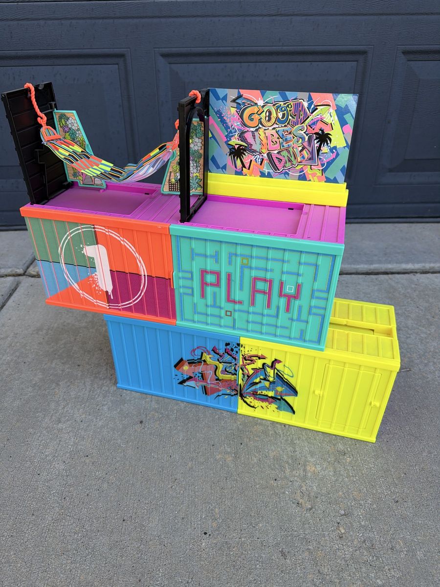 LOL Surprise Remix 4-in-1 Clubhouse Playset with Hammock and Slide