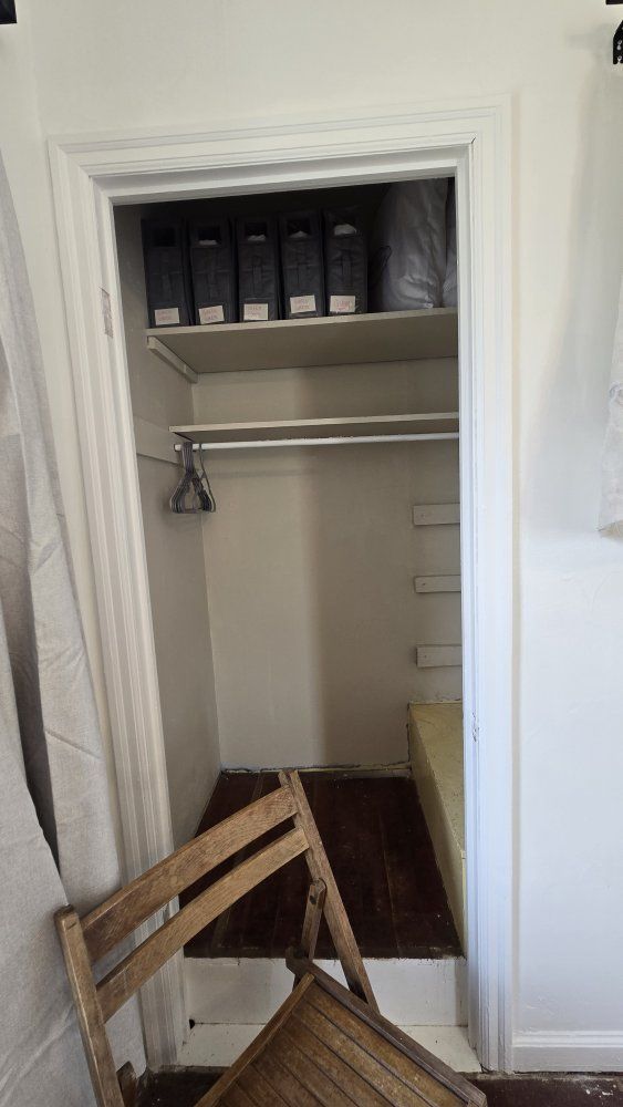 Main image 12