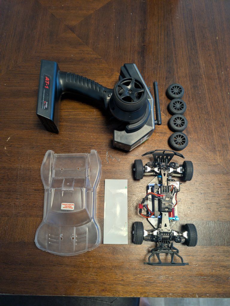 1/24 Losi Micro SCT 4WD: Brushless, 2S LiPo, 2.4ghz, Exotek Carbon Chassis, Adjustable Upper Suspension Arms