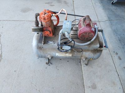 Honeywell Air Compressor WP 210 C 1Q07-2 with Leeson Energy Saving Motor 3/4 HP
