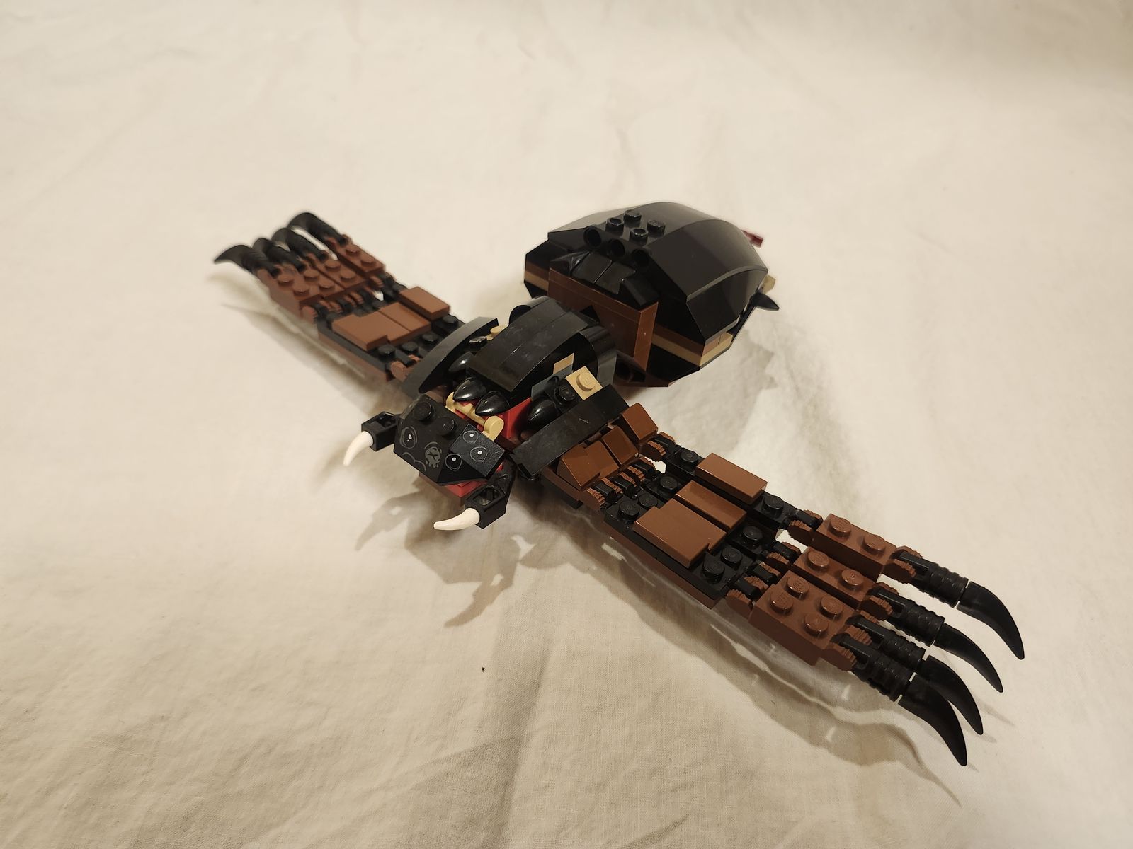 Main image 11