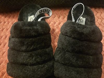 UGG Fluff Yeah Slides