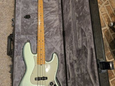 Fender American Professional II Jazz Bass - Mystic Green - Used Excellent