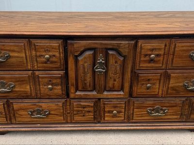 Solid dresser
