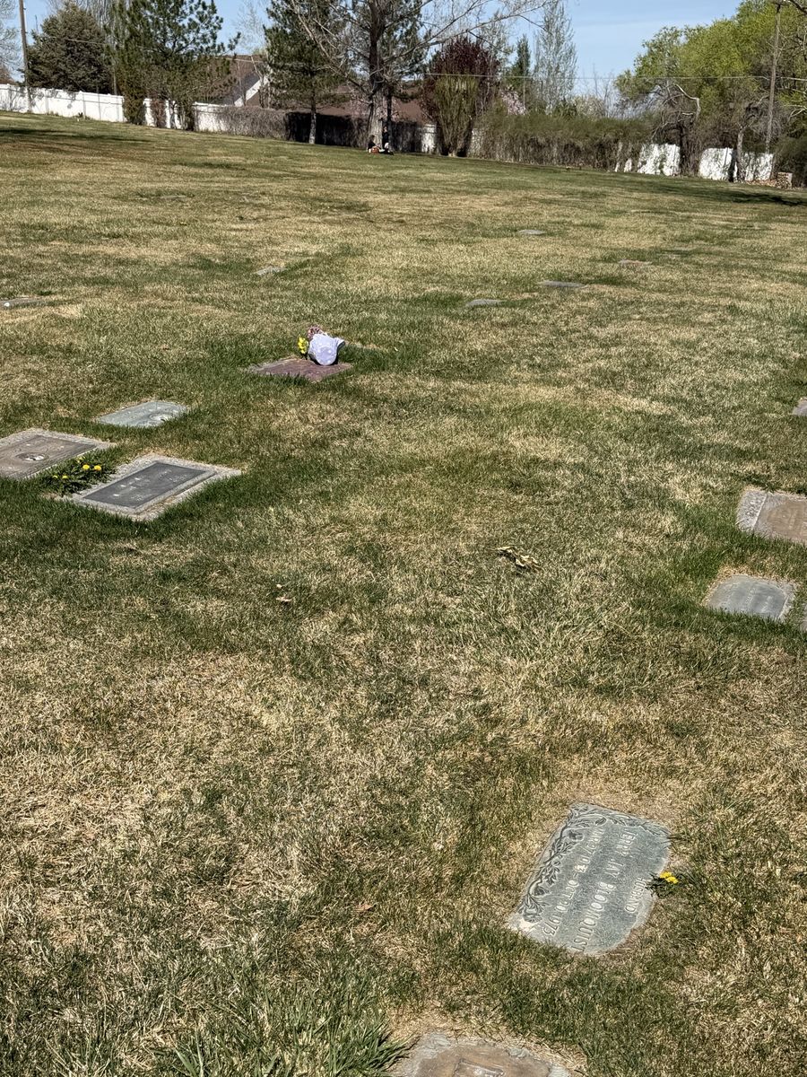 Burial Plot Memorial Redwood Cemetery, West Jordan.  Garden of Reverence