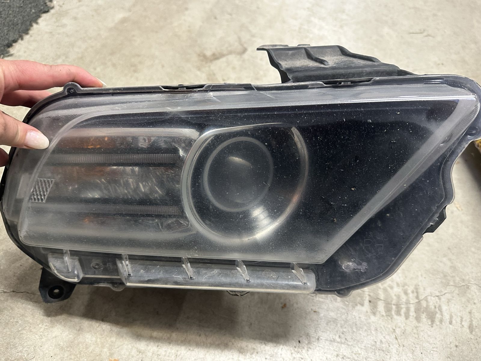 OEM 2010-2014 Ford Mustang Halo Projector Headlights - Black Housing