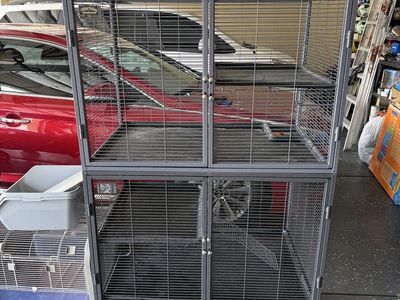 Critter Nation Crate 36” L 24” W 63” H