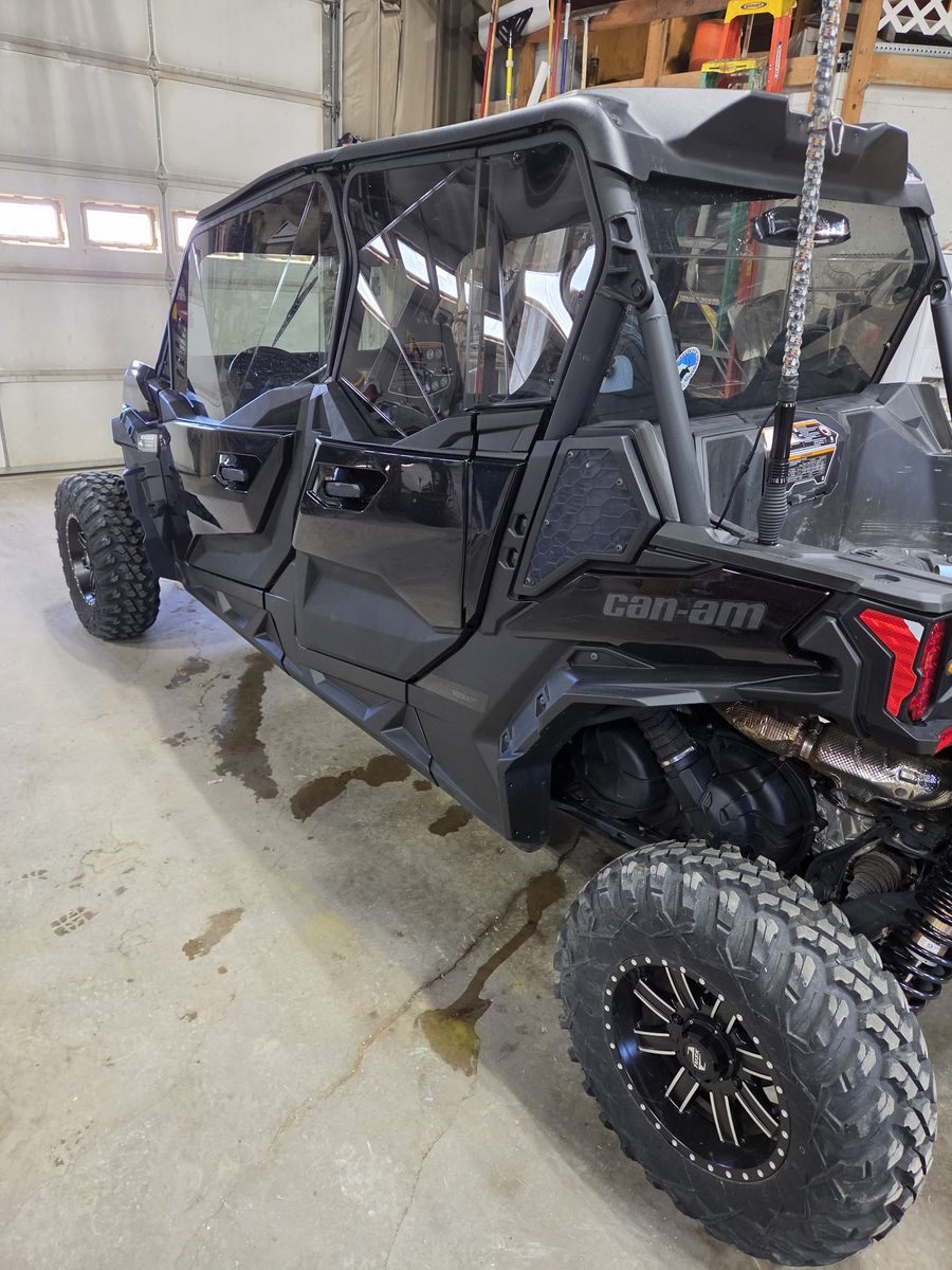 2022 Canam Maverick Sport 1000R