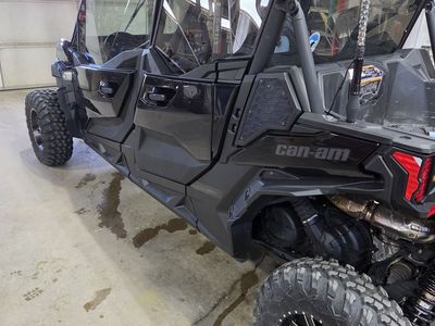 2022 Canam Maverick Sport 1000R