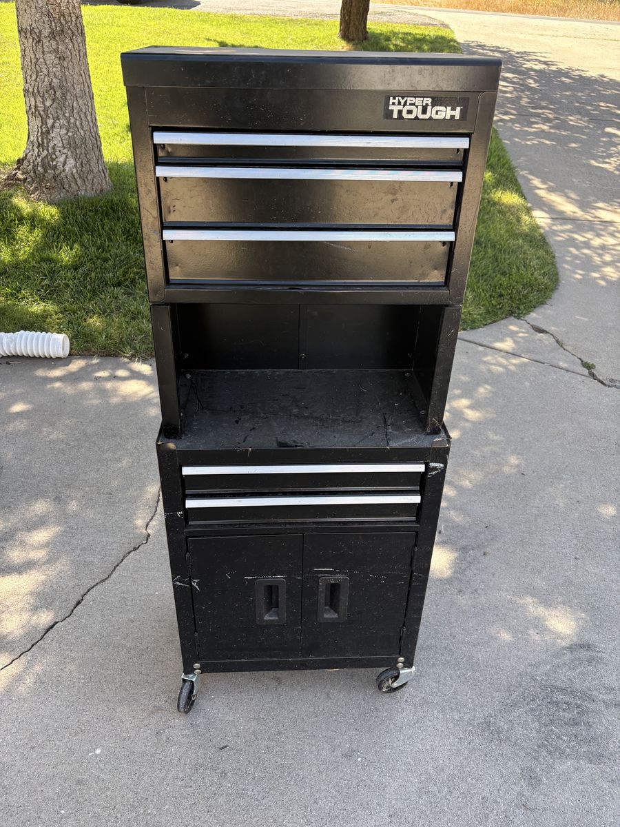 Hyper Tough tool cabinet 