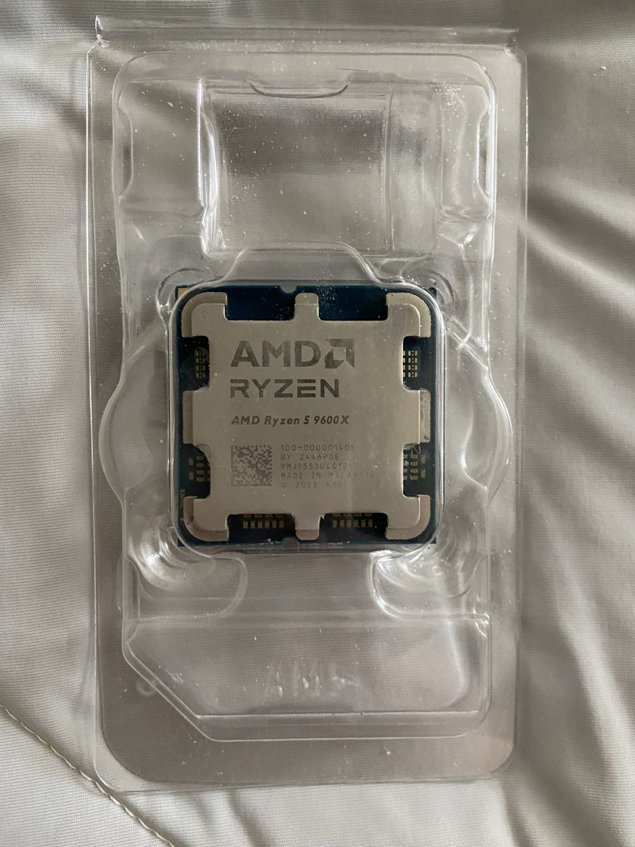 AMD Ryzen 5 9600x CPU (AM5)