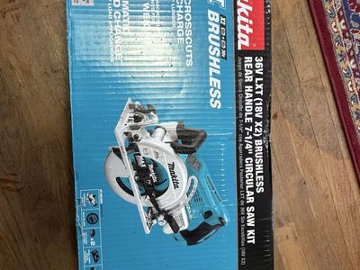 7 1/2” Makita circler saw
