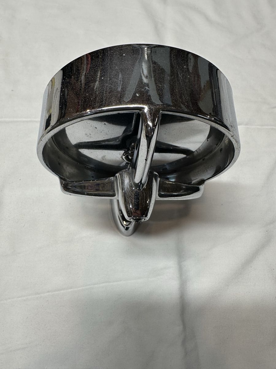 Main image 3