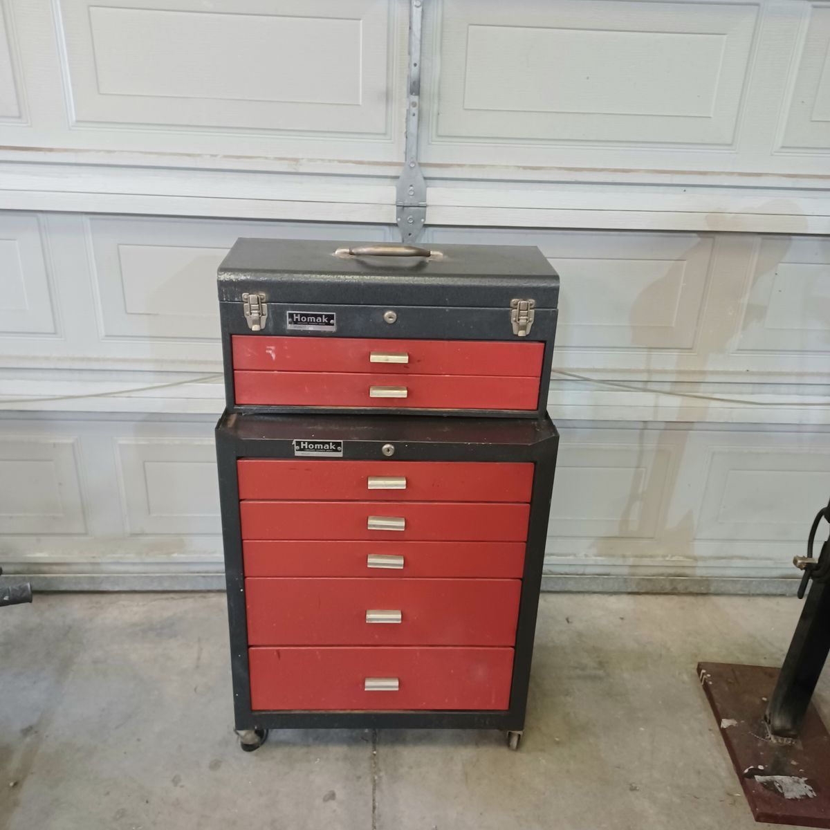 Homak home garage toolbox