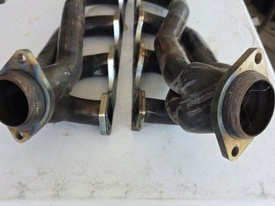 5.0 l fox body Mustang headers.