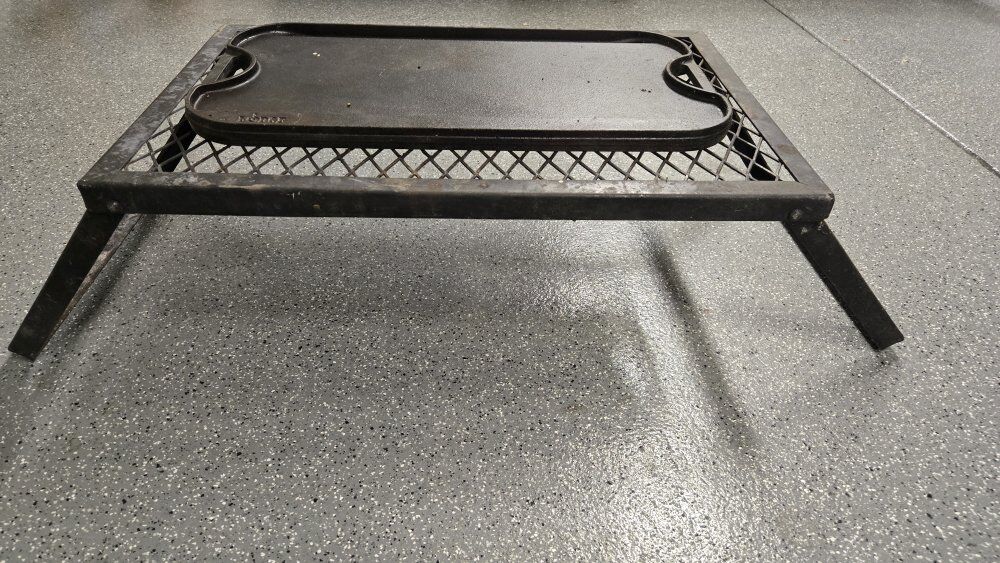 Cast Iron Reversible Griddle and Grill