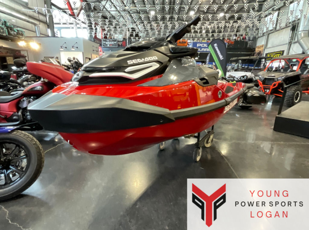 2025 Sea-Doo RXT-X™ 325 Metallic Tan / Lava Red Premium